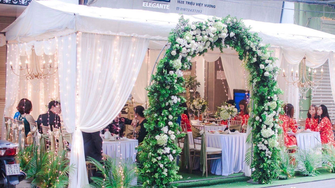 hình ảnh Mẫu Nhà Rạp Đep 2018